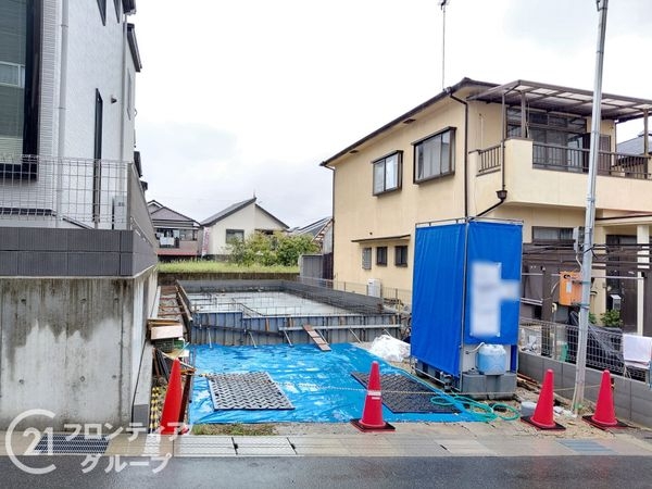京田辺市薪西山　新築一戸建て