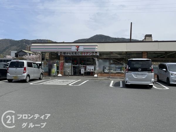 京都市伏見区醍醐烏橋町　新築一戸建て(セブンイレブン山科勧修寺店)