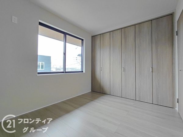 城陽市富野鷺坂山新築一戸建て