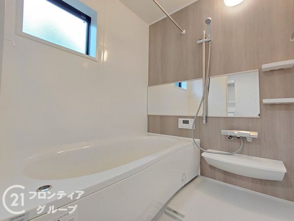 城陽市富野鷺坂山新築一戸建て