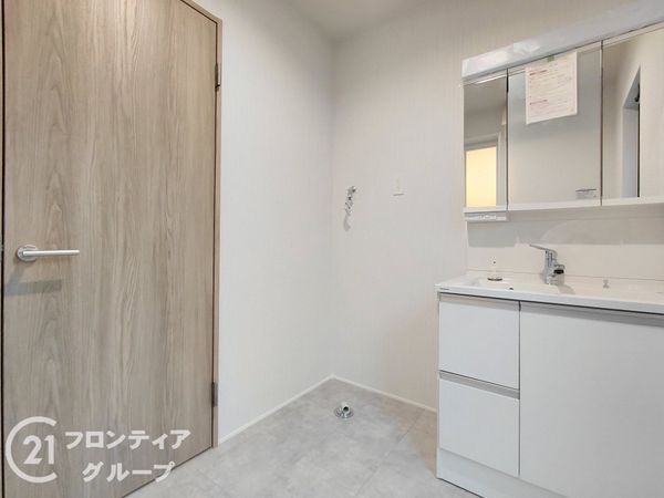 城陽市富野鷺坂山新築一戸建て