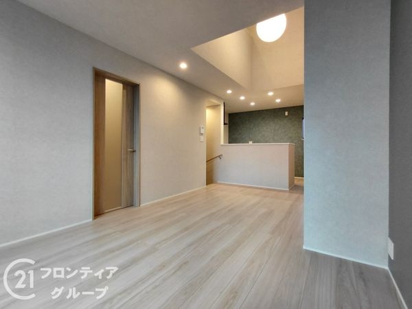 城陽市富野鷺坂山新築一戸建て