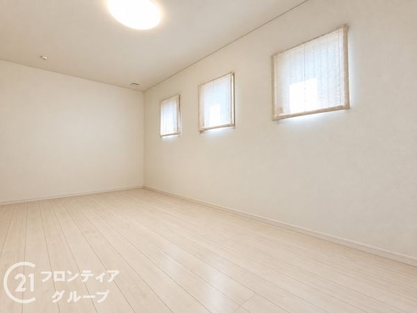 京都市伏見区久我西出町の中古一戸建て