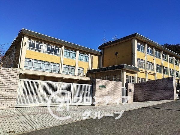 朝日プラザ伏見東　中古マンション(京都市立春日丘中学校)
