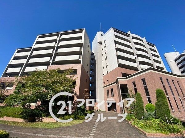 京阪東ローズタウン・ファインガーデンスクエアＡ棟　中古マン…