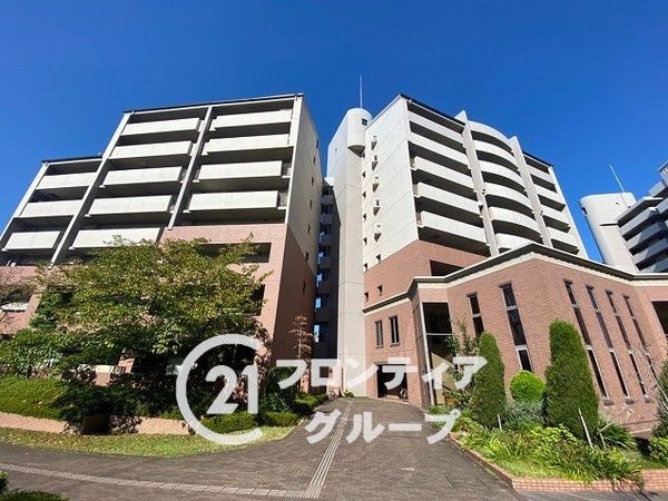 京阪東ローズタウン・ファインガーデンスクエアＡ棟　中古マン…