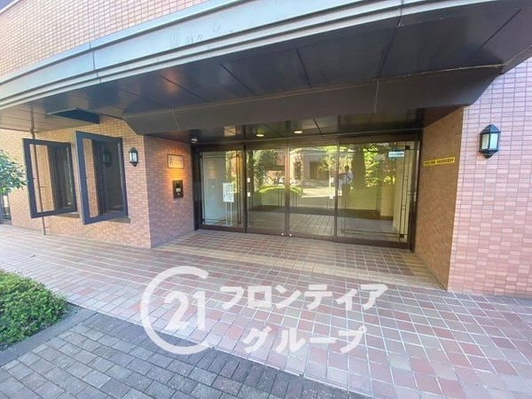 京阪東ローズタウン・ファインガーデンスクエアＡ棟　中古マン…