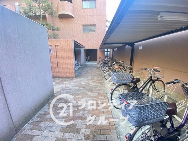 京阪東ローズタウン・ファインガーデンスクエアＡ棟　中古マン…