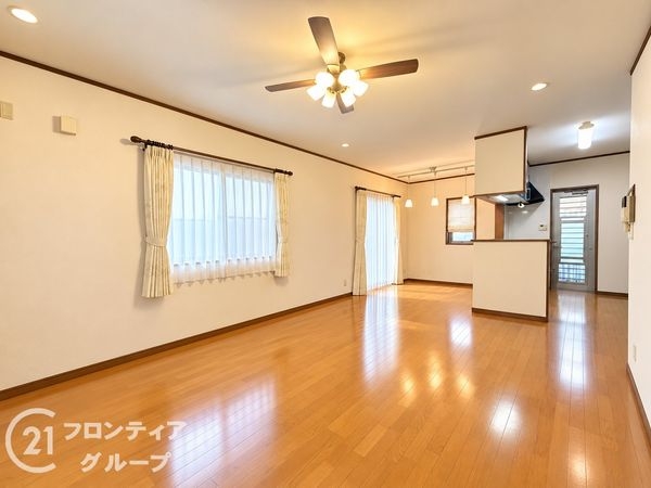 宇治市木幡御蔵山の中古一戸建て