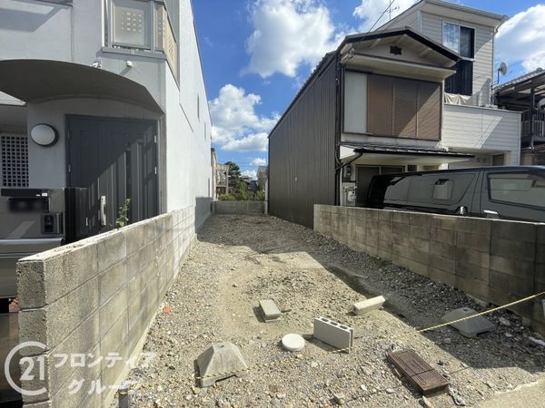 京都市伏見区川東町　新築一戸建て