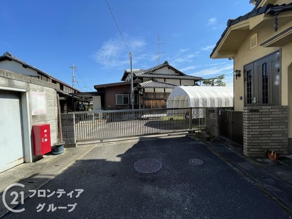 城陽市平川野原　中古一戸建て