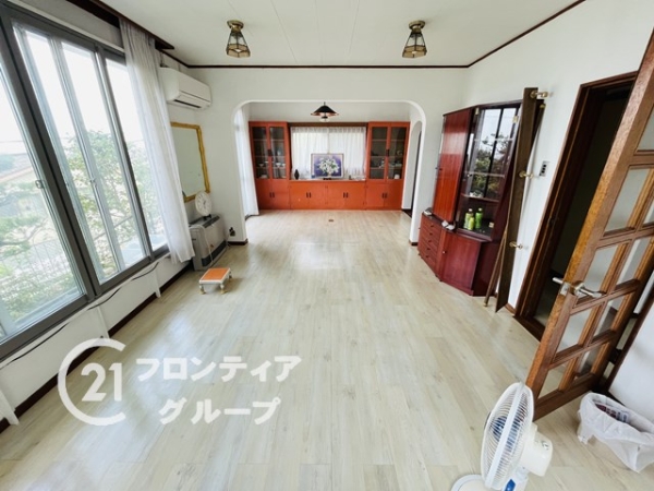 西宮市甲陽園西山町　中古一戸建て