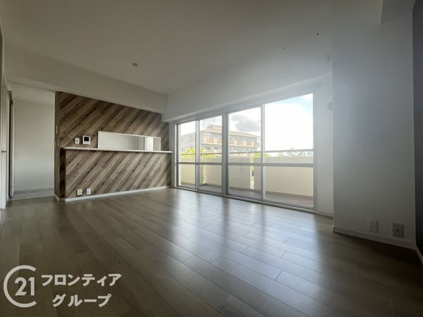 伊丹パークホームズ　3号棟　中古マンション