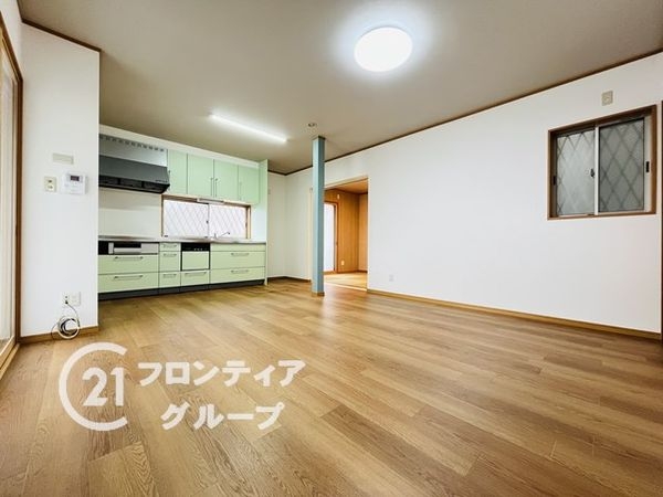 尼崎市田能２丁目の中古一戸建て