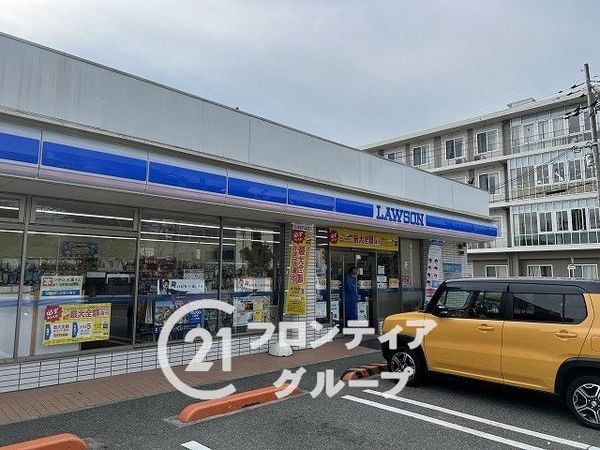 カルム伊丹緑ケ丘 中古マンション(ローソン伊丹鋳物師五丁目店)