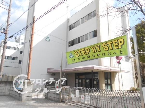 パレ伊丹北2 中古マンション(伊丹市立東中学校)