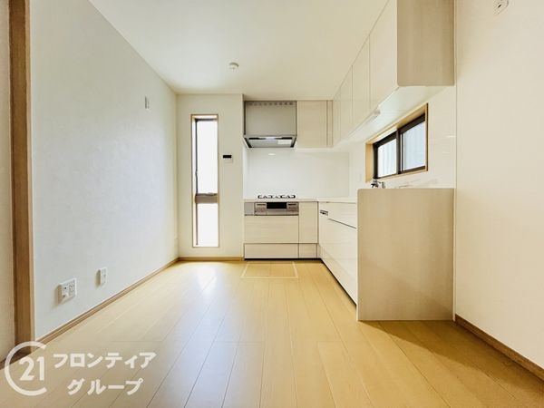 尼崎市大庄西町２丁目　新築一戸建て