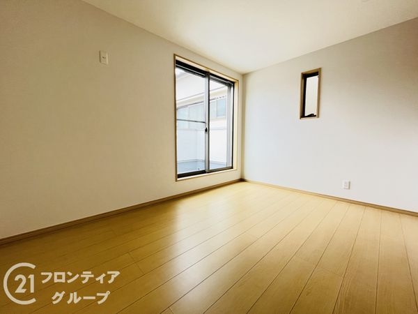 尼崎市大庄西町２丁目　新築一戸建て