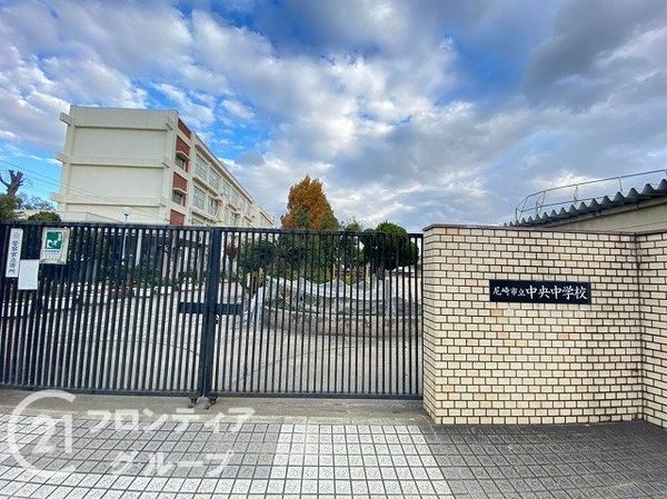 尼崎東七松町１丁目　新築一戸建て　３号地(尼崎市立中央中学校)