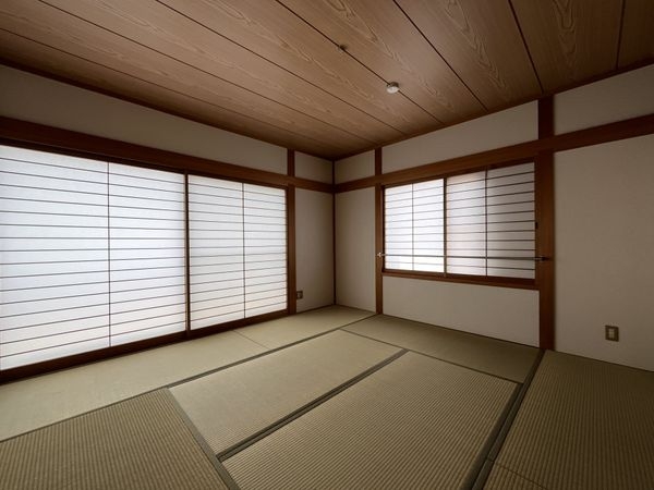 西宮市若草町２丁目の中古一戸建て