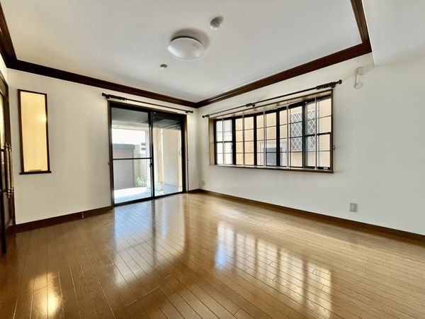 西宮市若草町２丁目　中古一戸建て