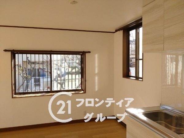 西宮市仁川百合野町の中古一戸建て