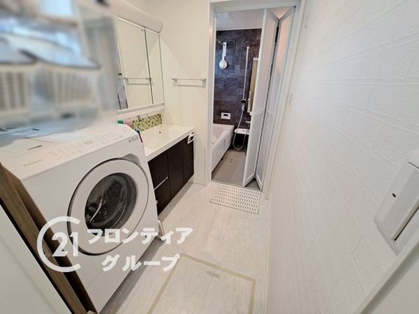 伊丹市森本４丁目の中古一戸建て