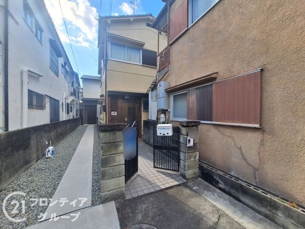 尼崎市若王寺２丁目の中古一戸建て