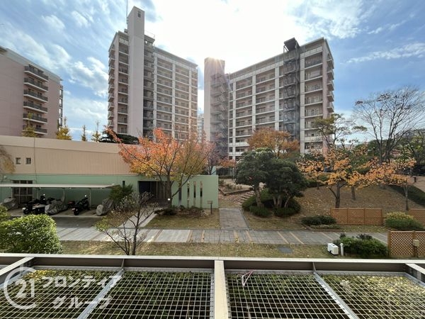 西宮マリナパークシティ・桜のまち３番館　中古マンション