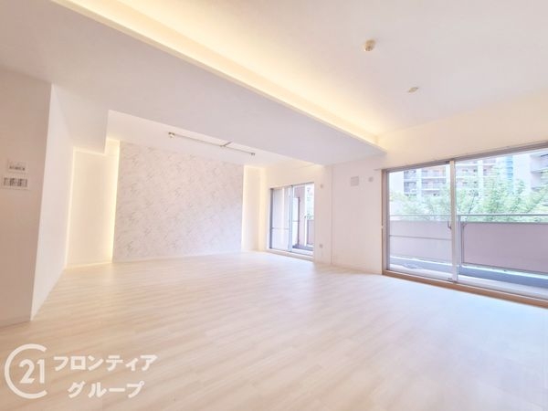 西宮マリナパークシティ・桜のまち３番館　中古マンション