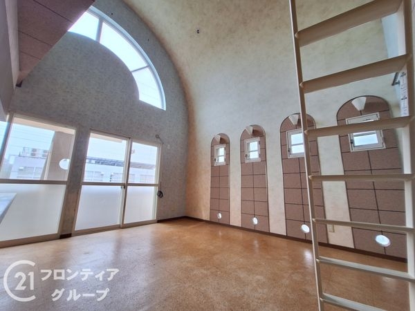 西宮市霞町　中古一戸建て