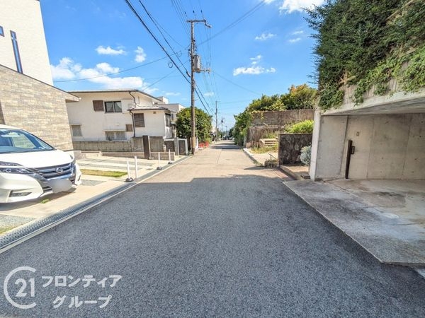 西宮市苦楽園二番町の中古一戸建て