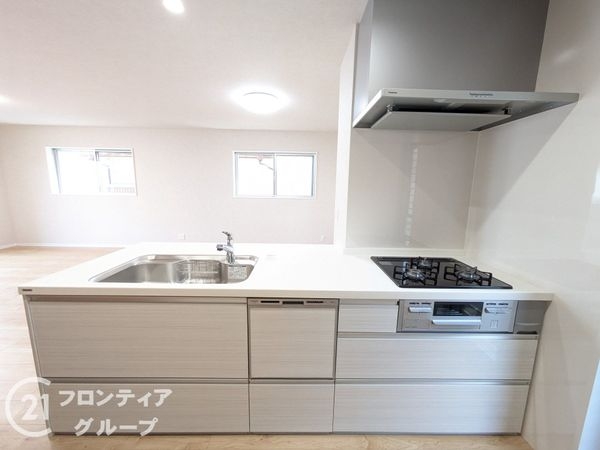 西宮市苦楽園二番町　新築一戸建て