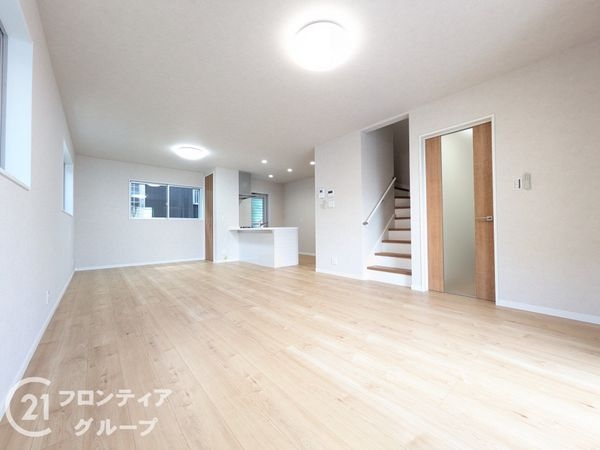西宮市苦楽園二番町　新築一戸建て