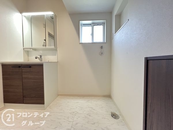 尼崎市東園田町２丁目の中古一戸建て