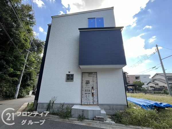 尼崎市東園田町２丁目　新築一戸建て　２２号地