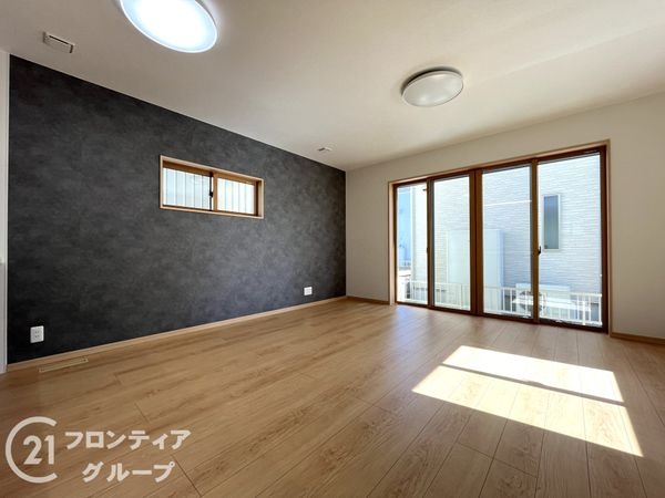 尼崎市東園田町２丁目　新築一戸建て　６号地