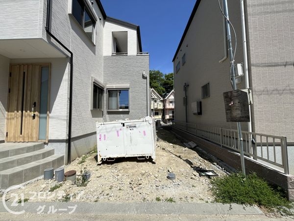 尼崎市東園田町２丁目　新築一戸建て　５号地