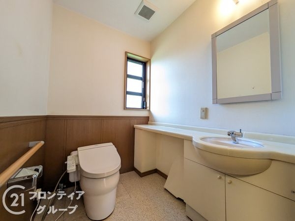 西宮市五月ケ丘の中古一戸建て