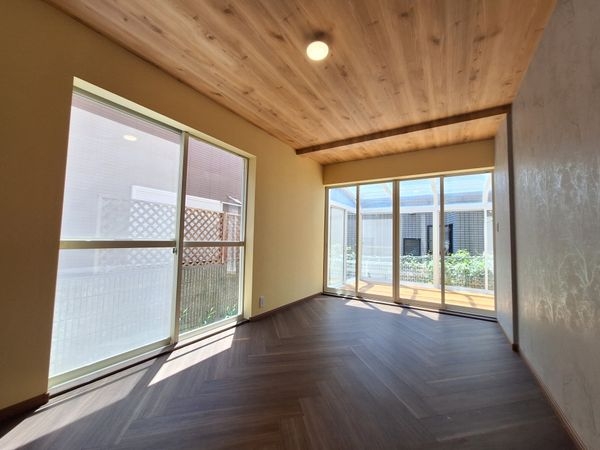 西宮市角石町の中古一戸建て