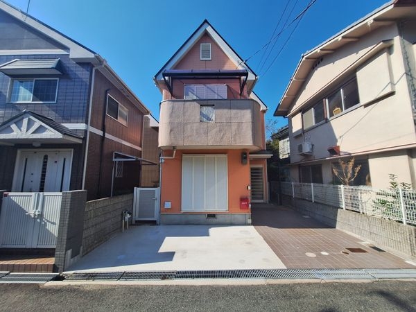 西宮市角石町　中古一戸建て