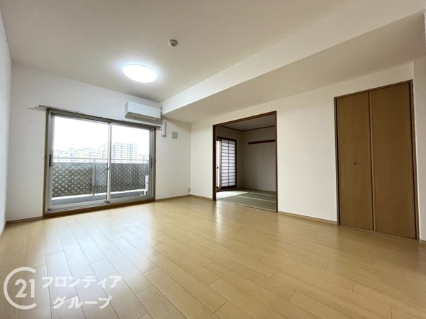 西宮マリナパークシティ桜のまち４番館　中古マンション