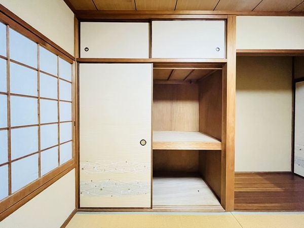 西宮市苦楽園三番町の中古一戸建て