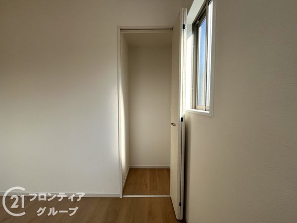 伊丹市千僧６丁目　新築一戸建て　１号棟