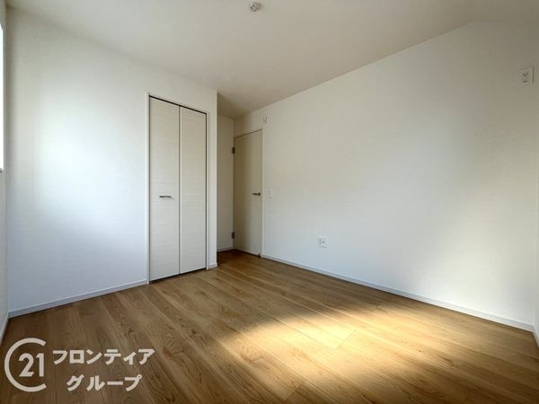 伊丹市千僧６丁目　新築一戸建て　１号棟