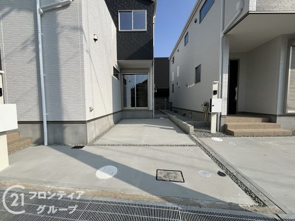 伊丹市千僧６丁目　新築一戸建て　１号棟