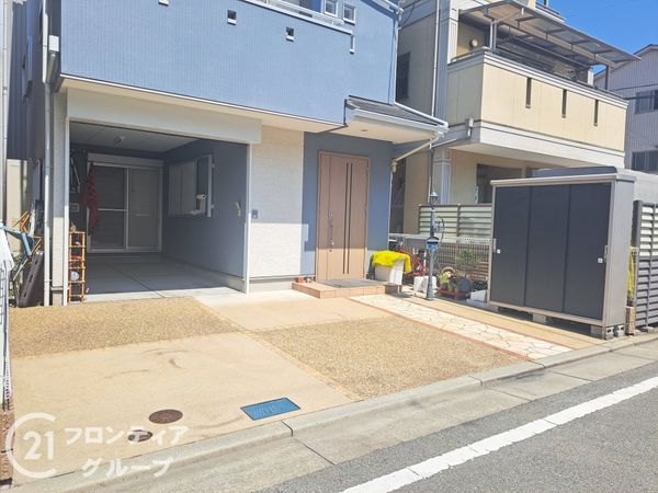 尼崎市築地２丁目の中古一戸建て