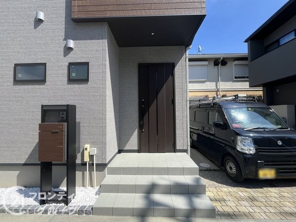 尼崎市西昆陽２丁目　中古一戸建て