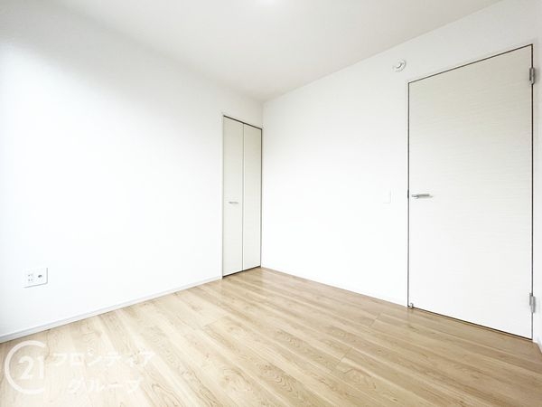 尼崎市塚口町６丁目　新築一戸建て　１期　２号棟