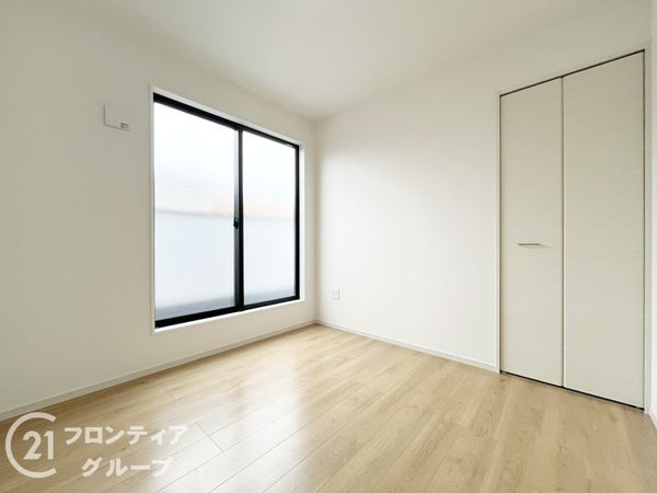 尼崎市塚口町６丁目　新築一戸建て　１期　２号棟